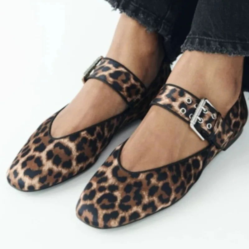 Ballerines Vernies à Boucle – Charme et Modernité - Atelier Chaussure