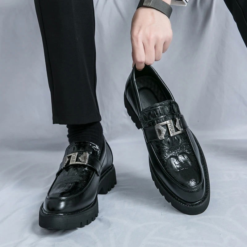 Mocassins Homme en Cuir Verni - Style Audacieux & Confortable - Atelier Chaussure