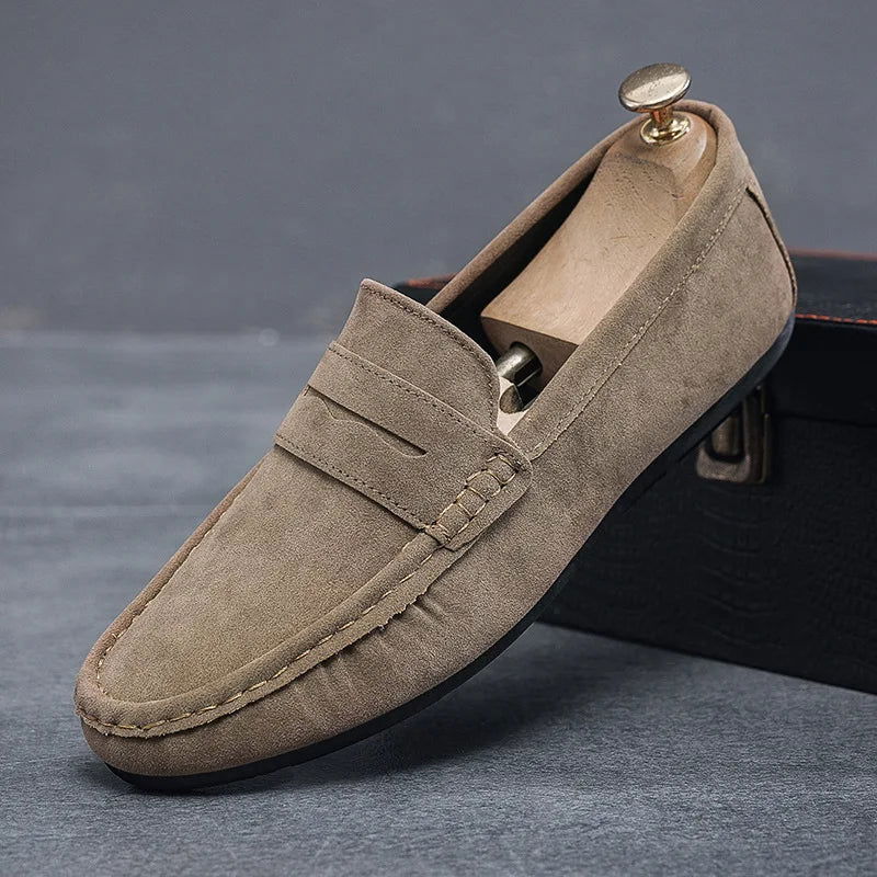 Mocassins Homme en Daim Classique - Confort & Style - Atelier Chaussure
