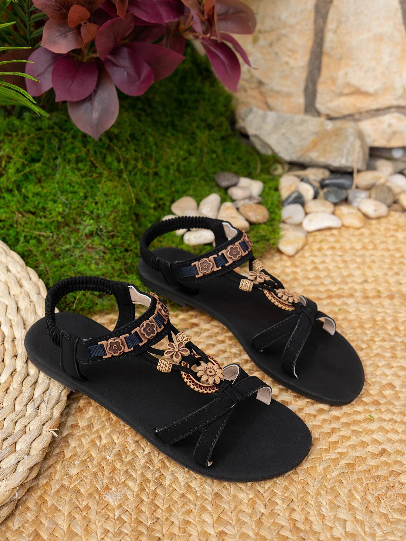 Sandales Femme Noires – Style Décontracté À Détails Floraux