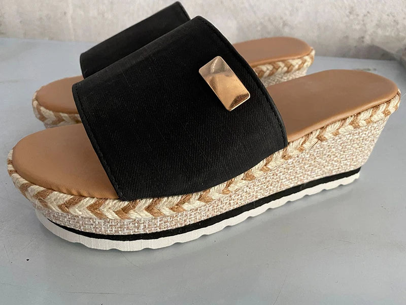 Sandales Femme Compensées – Semelle Tressée Et Détail Doré