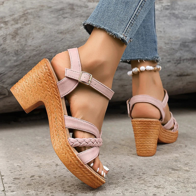 Sandales Femme Compensées – Talon Tressé Et Brides Croisées