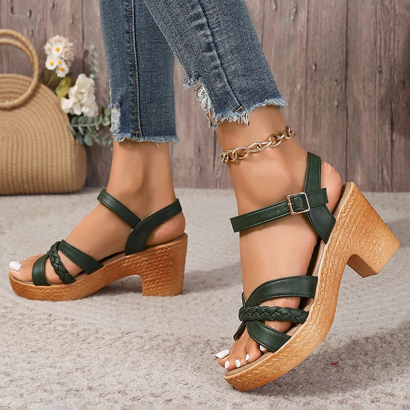 Sandales Femme Compensées – Talon Tressé Et Brides Croisées
