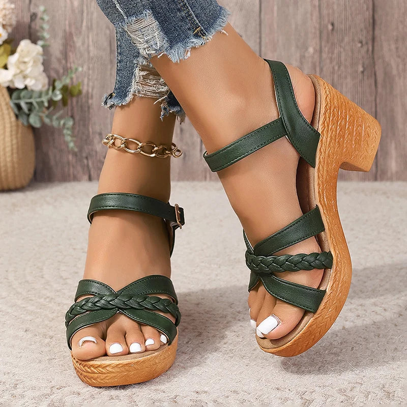 Sandales Femme Compensées – Talon Tressé Et Brides Croisées