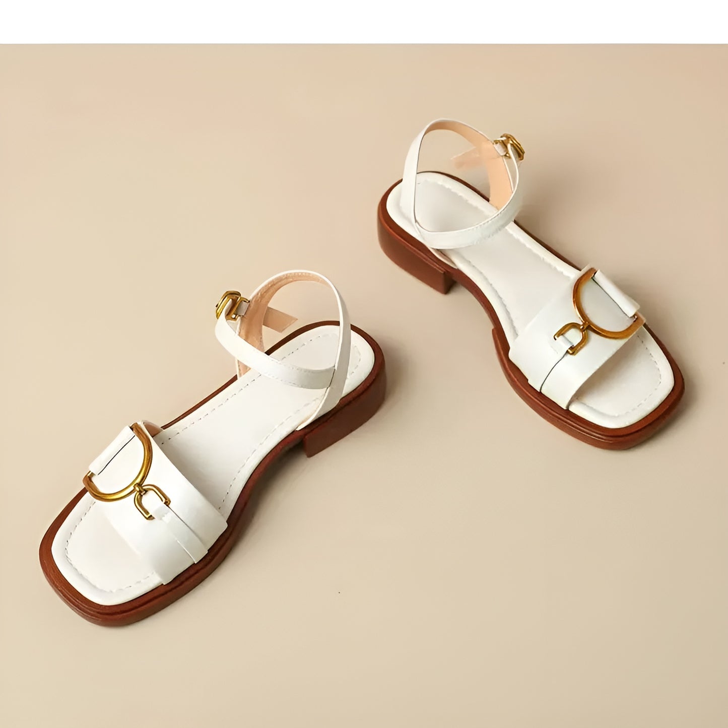 Sandales Femme – Plates Style Classique Boucle Métallique