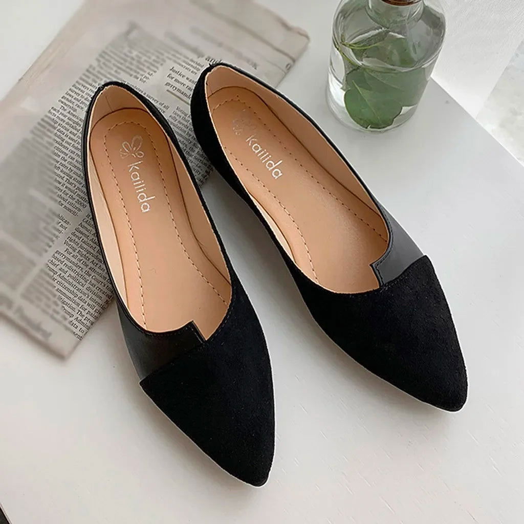 Ballerines Bicolores à Bout Pointu – Raffinement et Modernité - Atelier Chaussure