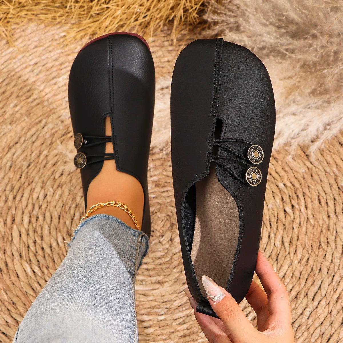 Ballerines Bouton Raffiné – Simplicité et Originalité - Atelier Chaussure