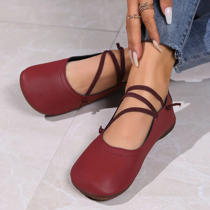 Ballerines Femme avec Lanières Croisées - Classe et Confort au Quotidien - Atelier Chaussure