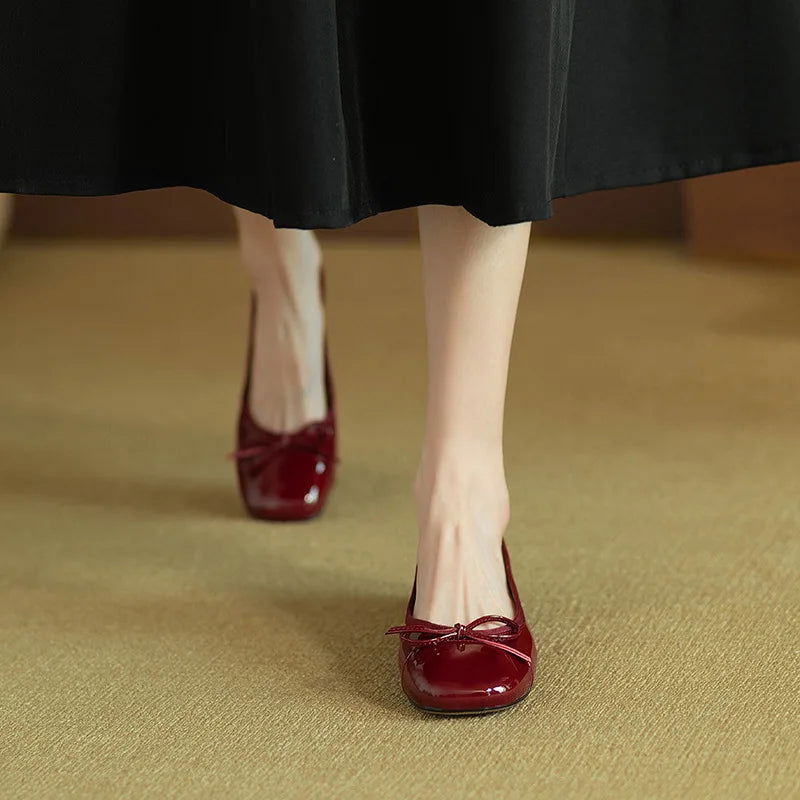 Ballerines Vernies avec Nœud – Charme et Raffinement - Atelier Chaussure