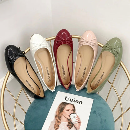 Ballerines Vernies avec Nœud – Polyvalence et Style - Atelier Chaussure