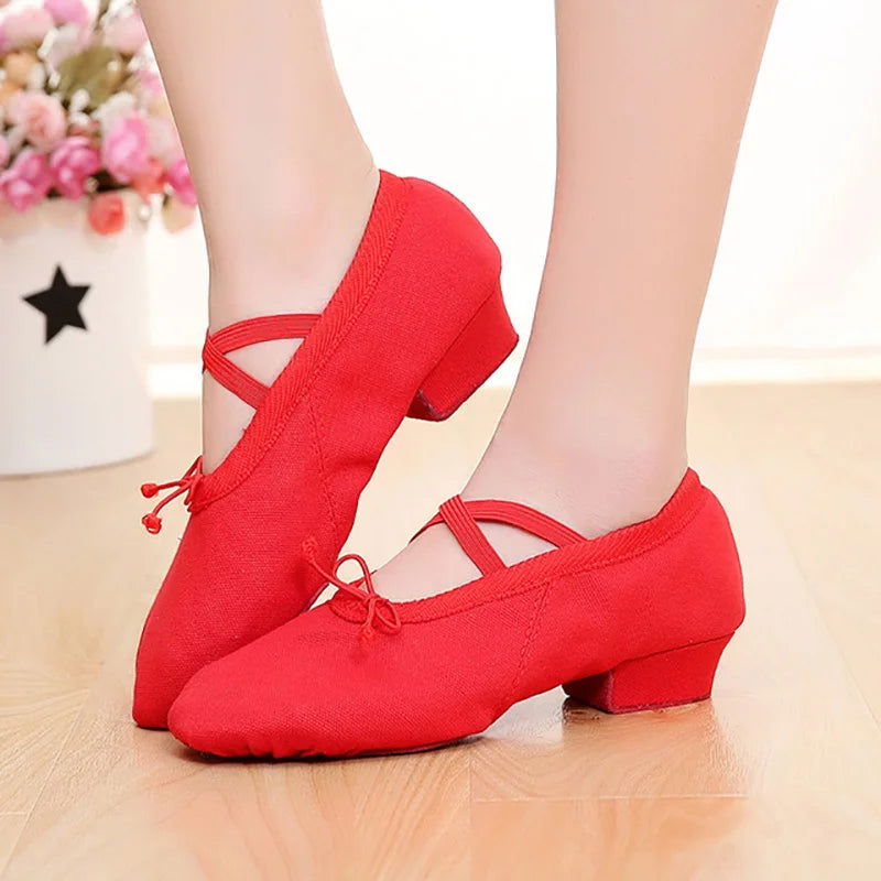 Ballerines à Talon Bas avec Bride - Atelier Chaussure