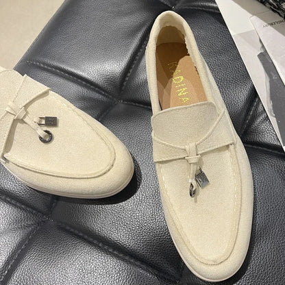 Mocassins Femme Daim avec Nœud – Confort et Raffinement - Atelier Chaussure