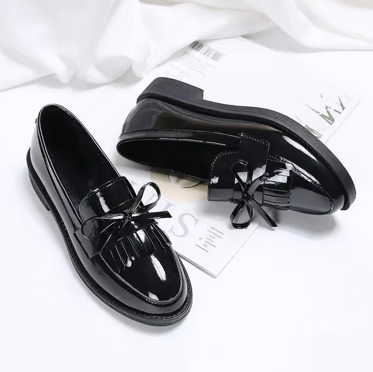 Mocassins Femme Vernis avec Franges – Audace et Raffinement - Atelier Chaussure
