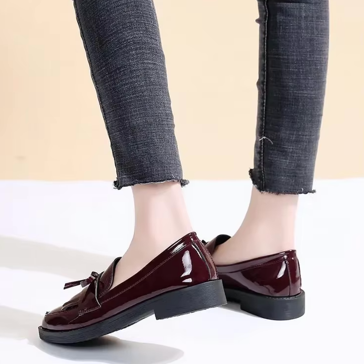 Mocassins Femme Vernis avec Franges – Audace et Raffinement - Atelier Chaussure