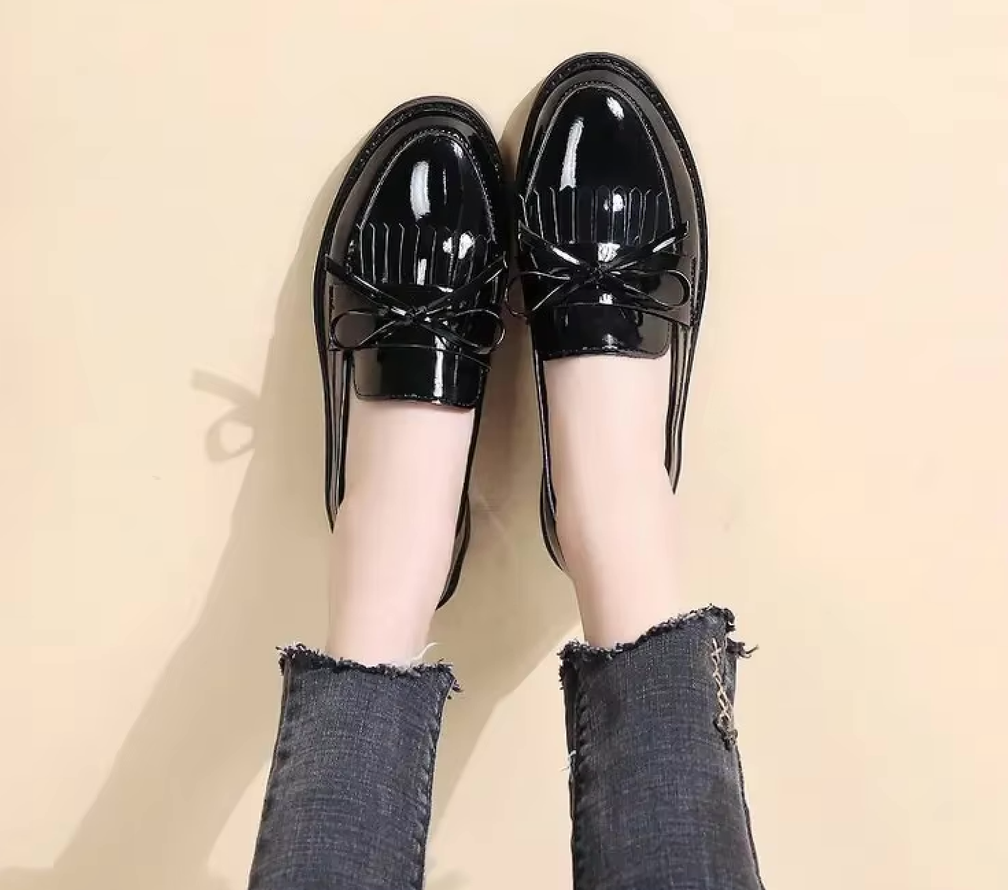 Mocassins Femme Vernis avec Franges – Audace et Raffinement - Atelier Chaussure
