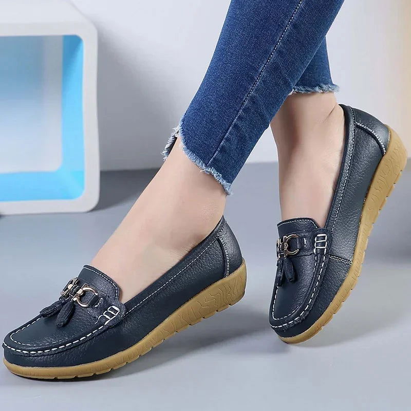 Mocassins Femme en Simili Cuir avec Détail Métallique - Atelier Chaussure