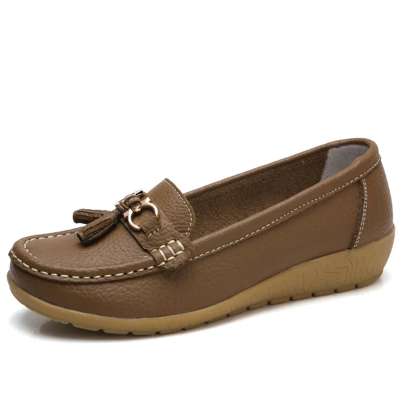 Mocassins Femme en Simili Cuir avec Détail Métallique - Atelier Chaussure