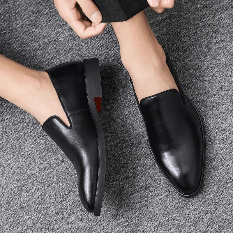 Mocassins Homme Classe avec Semelle Rouge - Style Luxe - Atelier Chaussure