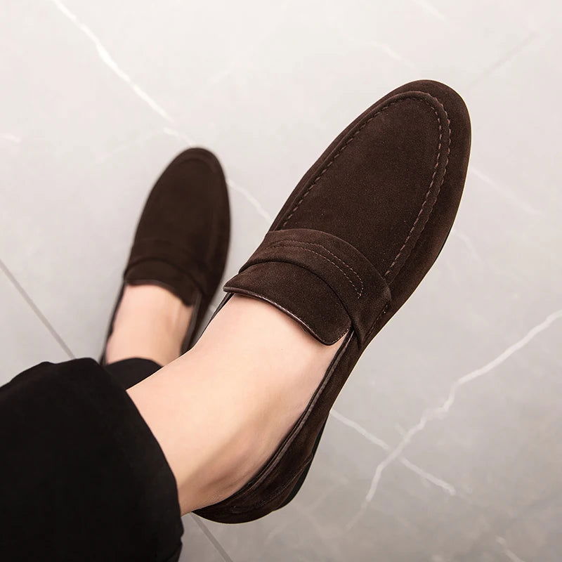 Mocassins Homme Classique en Daim - Atelier Chaussure