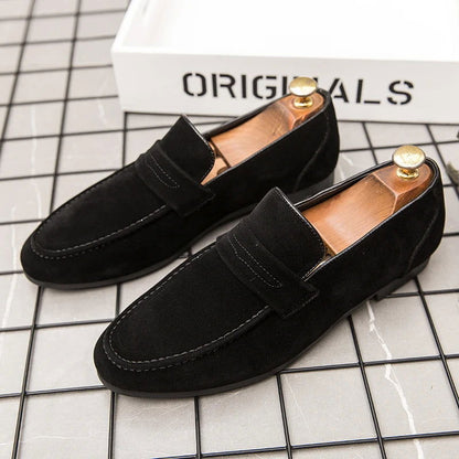 Mocassins Homme Classique en Daim - Atelier Chaussure