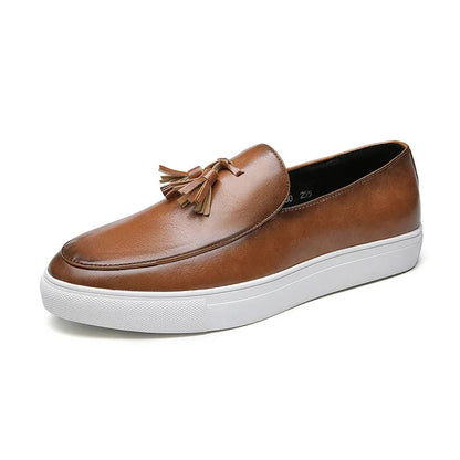 Mocassins Homme Moderne en Cuir avec Pompons - Atelier Chaussure