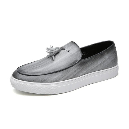 Mocassins Homme Moderne en Cuir avec Pompons - Atelier Chaussure