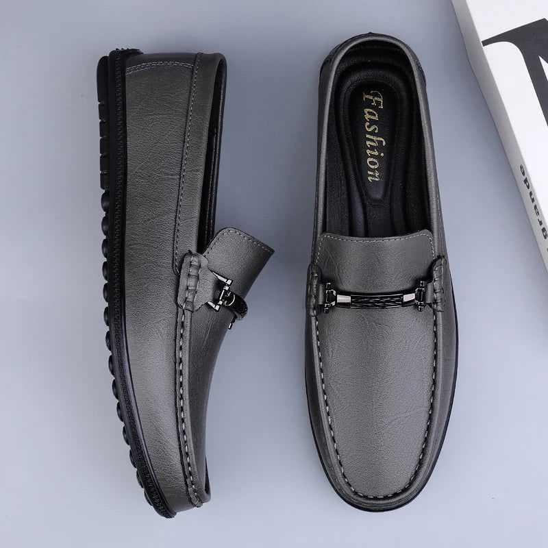 Mocassins Homme en Cuir Chic - Détail Métallique Raffiné - Atelier Chaussure