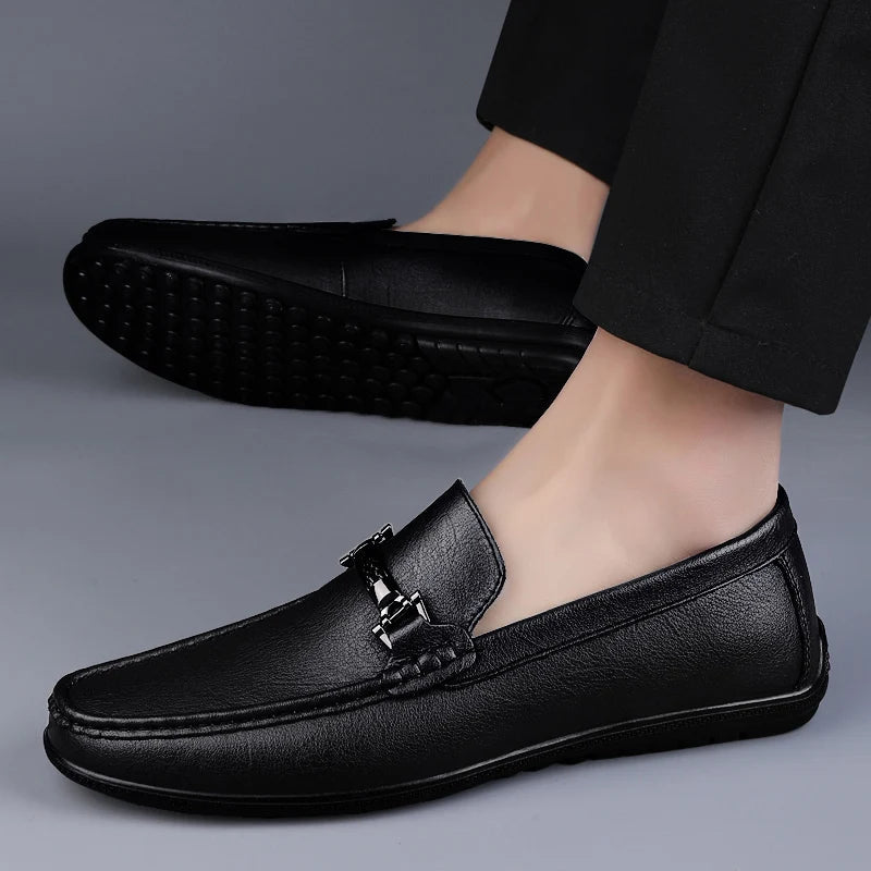 Mocassins Homme en Cuir Chic - Détail Métallique Raffiné - Atelier Chaussure