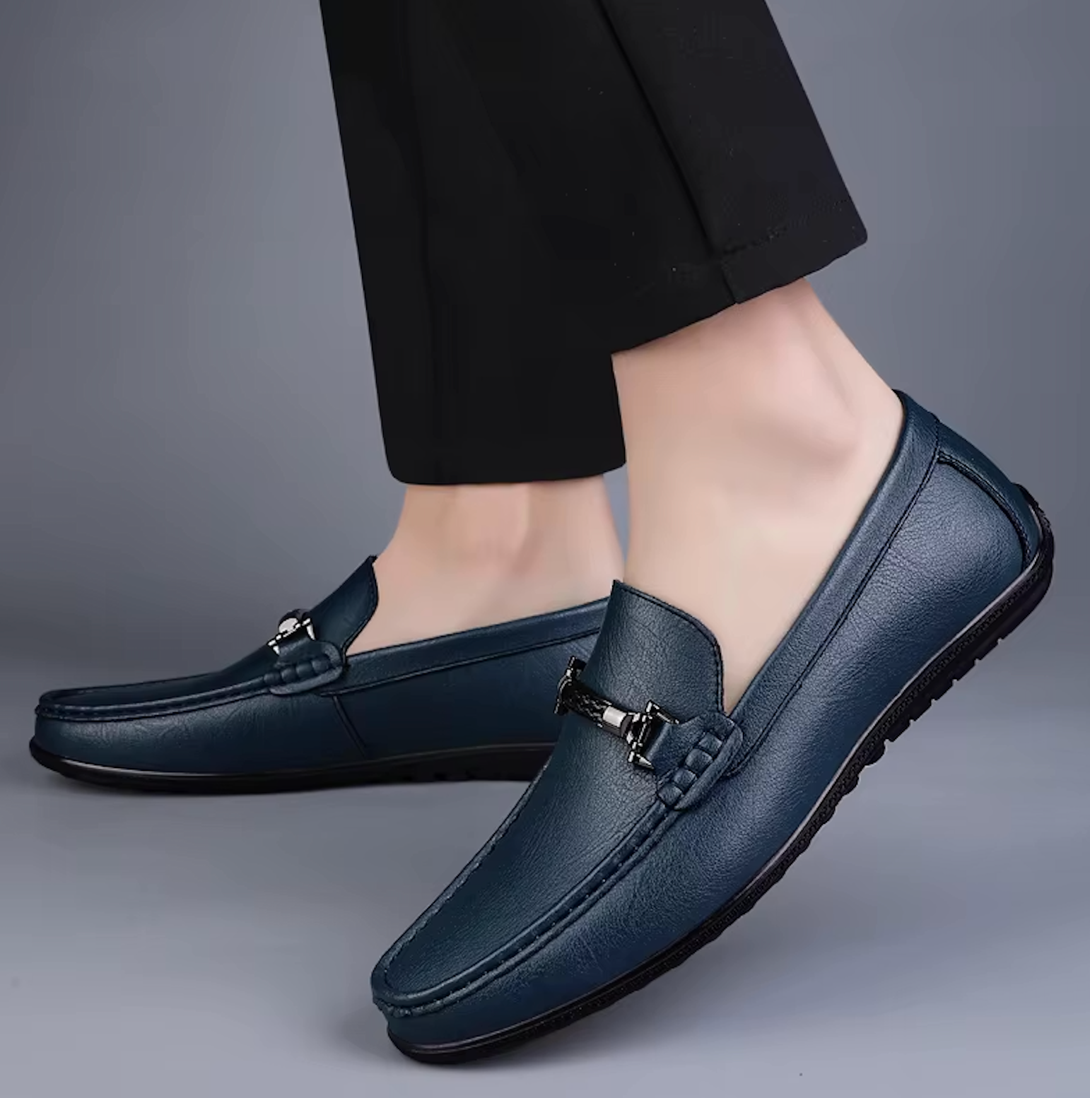 Mocassins Homme en Cuir Chic - Détail Métallique Raffiné - Atelier Chaussure