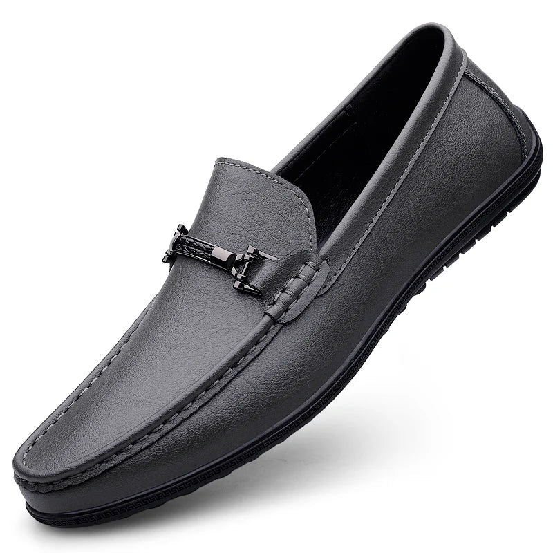 Mocassins Homme en Cuir Chic - Détail Métallique Raffiné - Atelier Chaussure