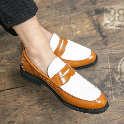 Mocassins Homme en Cuir Verni - Style Vintage et Raffiné - Atelier Chaussure