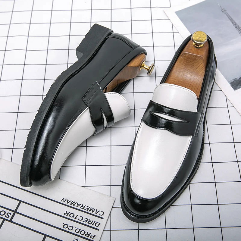 Mocassins Homme en Cuir Verni - Style Vintage et Raffiné - Atelier Chaussure
