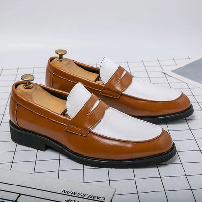 Mocassins Homme en Cuir Verni - Style Vintage et Raffiné - Atelier Chaussure