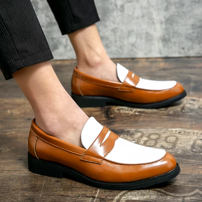 Mocassins Homme en Cuir Verni - Style Vintage et Raffiné - Atelier Chaussure