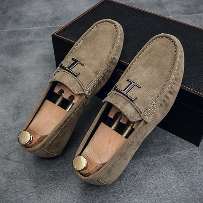 Mocassins Homme en Daim Luxe - Atelier Chaussure