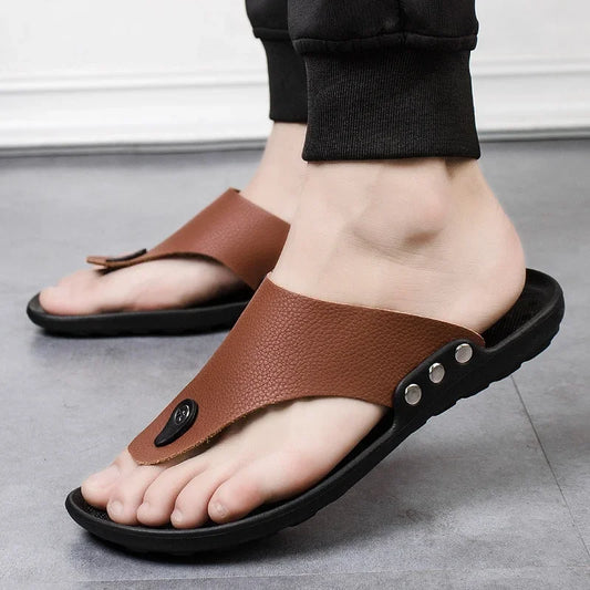 Sandales Homme – Bout Rond Avec Séparation D'orteils Et Rivets Métal