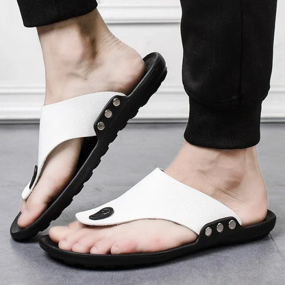 Sandales Homme – Bout Rond Avec Séparation D'orteils Et Rivets Métal