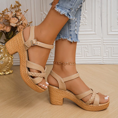 Sandales Femme Compensées – Talon Tressé Et Brides Croisées