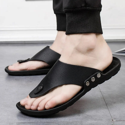 Sandales Homme – Bout Rond Avec Séparation D'orteils Et Rivets Métal